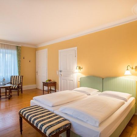 Schlosshotel Neckarbischofsheim Екстериор снимка