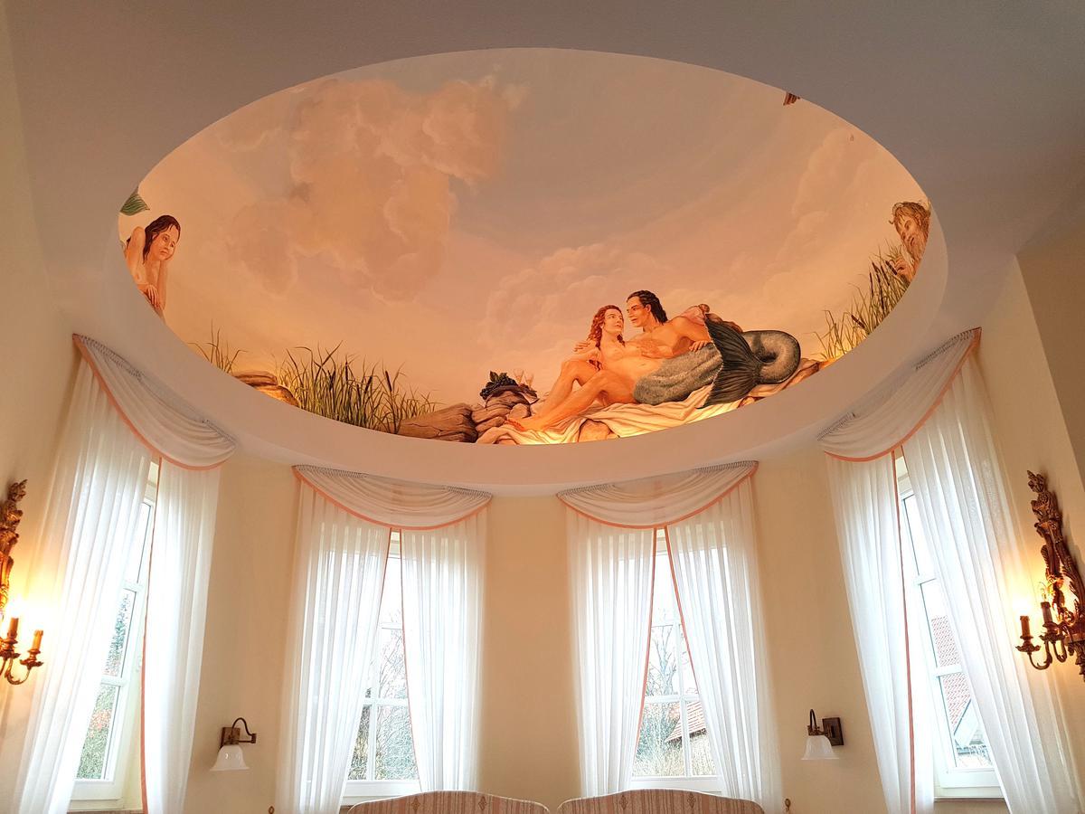 Schlosshotel Neckarbischofsheim Екстериор снимка